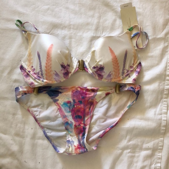 Gottex Other - Gottex Women’s 2 Piece Shells Swim Suit Size 10